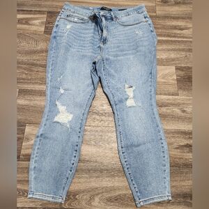 Judy Blue control top lightwash distressed jeans size 22w
